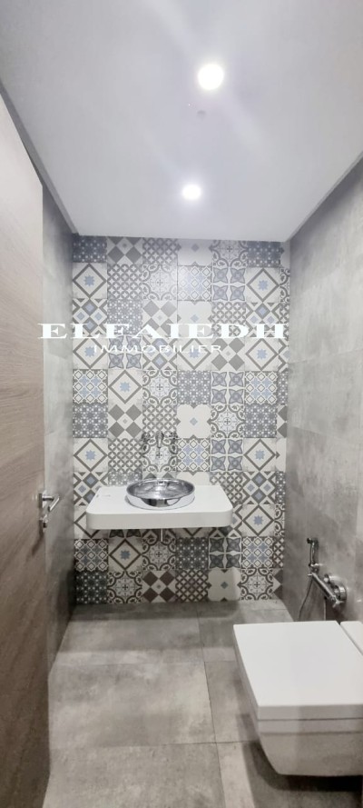 Réf; V4060 villa donia-10