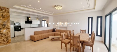 V4022 VILLA LA FONTAINE