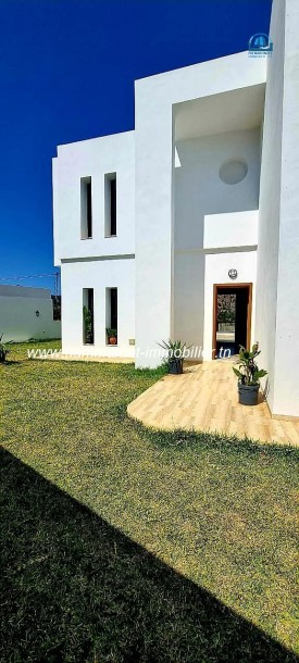 villa jannet V582-9