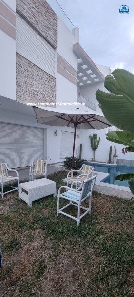 Villa Amir 2-12