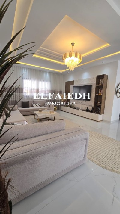 Villa gris 2  V2821-3