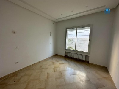 Location annuelle    Réf: L1240-9