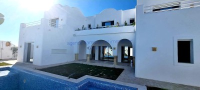 A vendre villa Laiko