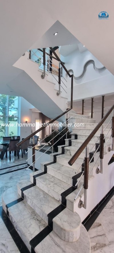 A vendre une somptueuse villa Réf: villa étoile-2