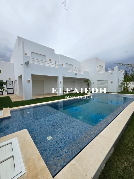 V5002 VILLA JIHEN-0