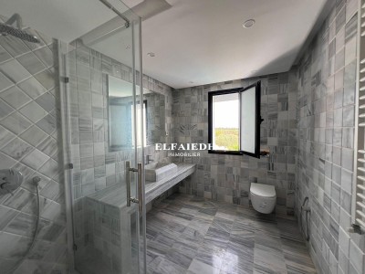 Villa Zahra V2030-11