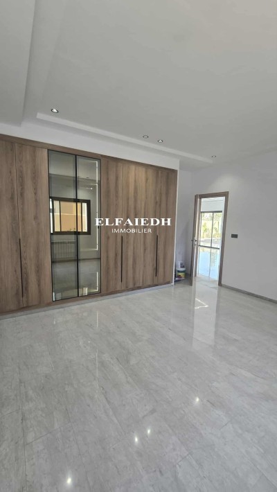 Villa charlotte V928-11