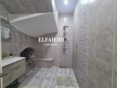 maison typique (V9361)-7