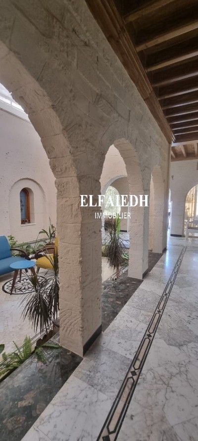 A2091 Villa rouge-21