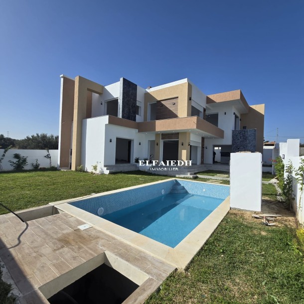 Villa Ricci V5281-0